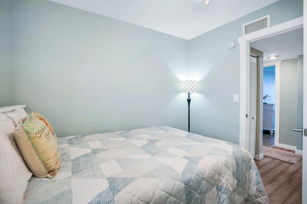 306 Coral Sands