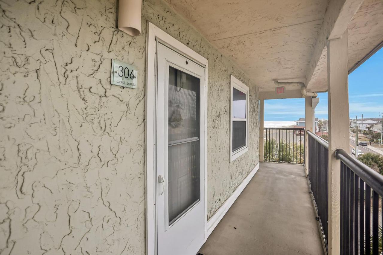 306 Coral Sands